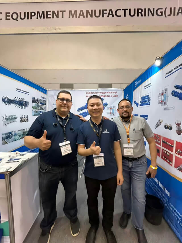 GY Hydraulic Exhibition in Mexico (7)