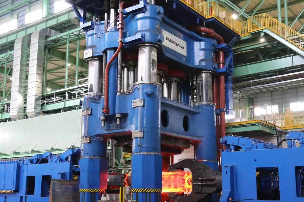 Custom Press Hydraulic Cylinders Manufacturer
