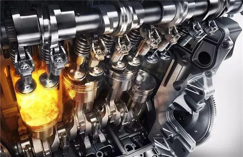What Does an Engine Cylinder Do in a Dump Truck